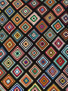Vintage Handmade Crochet Granny Square Zig Zag Blanket