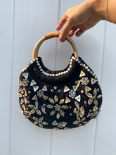 Load image into Gallery viewer, Mini Mother of Pearl Beaded Wooden Handle Bag
