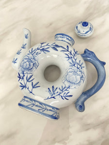 Blue & White Porcelain Decorative Teapot