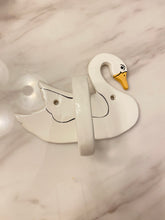 Load image into Gallery viewer, 1983 Swan Hand Towel Holder
