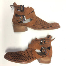 Load image into Gallery viewer, Jeffrey Campbell Everly Bootie
