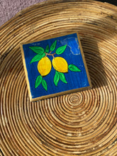 Load image into Gallery viewer, Wooden Lemon Coaster Set
